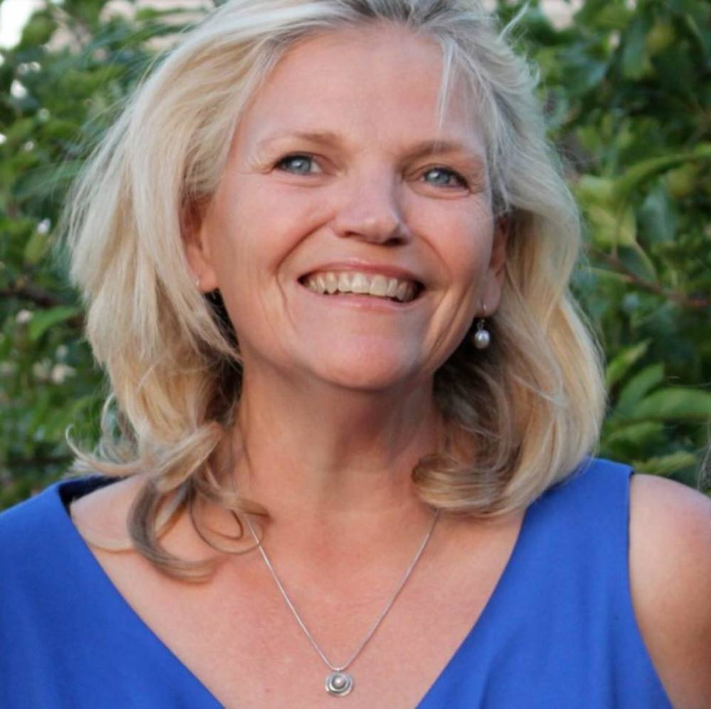 Meet your Posher, Julie mcdonald